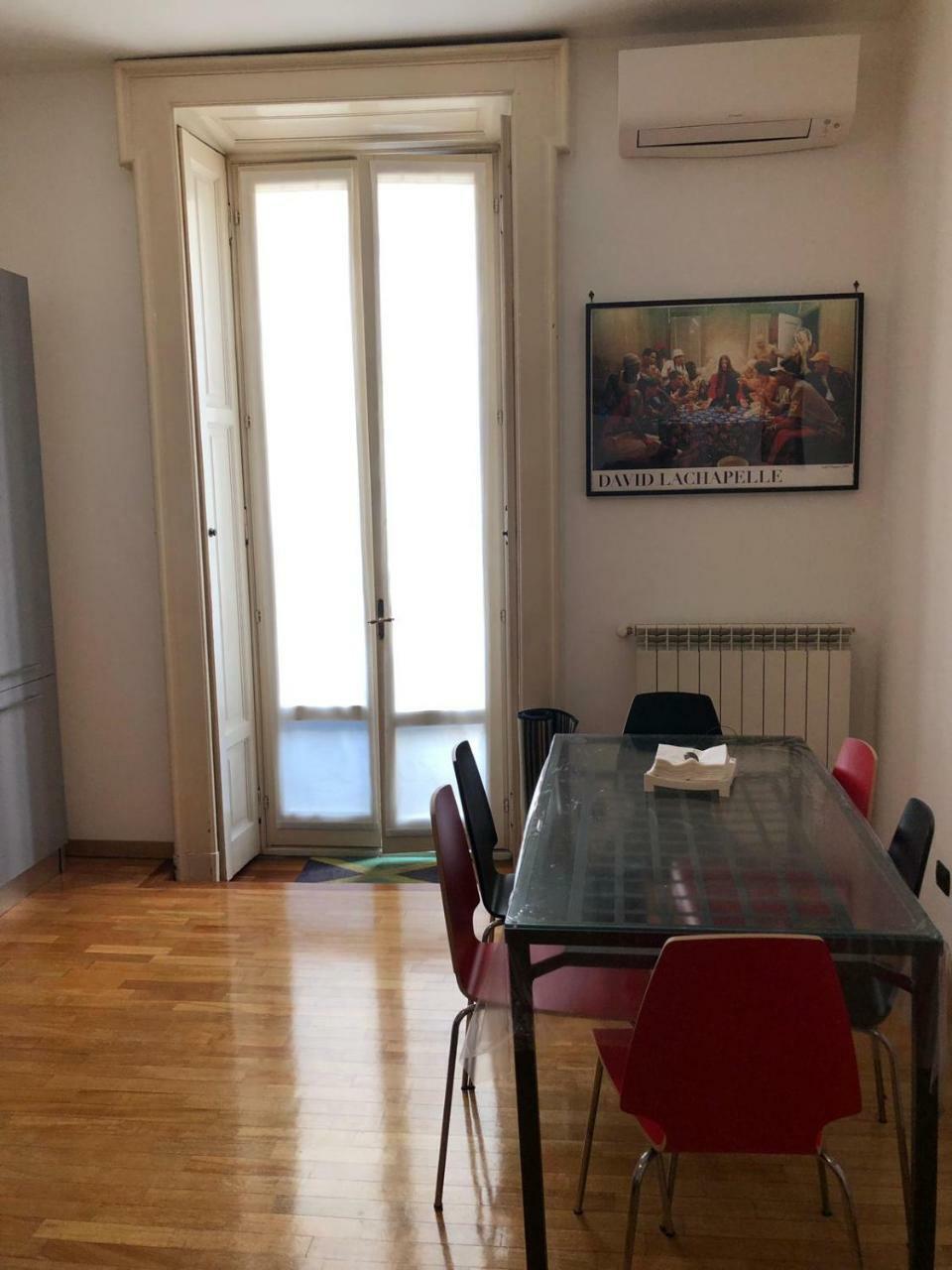 Bocconi Apartment Milão Exterior foto